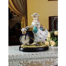 스페인 피겨린 야드로 도자기인형 꼬마 소녀 조각상