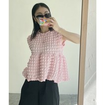 무배)엠보싱 플레어 블라우스