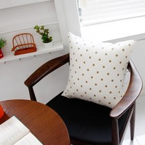 [러그랜드] 자체제작 화이트빅도트 베이지 사각쿠션 겸 방석커버만 구매