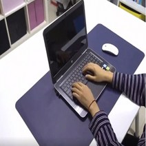 제이와이홀딩스 와이드데스크매트 컴퓨터 책상 게이밍 대형 가죽 마우스패드, 아이보리