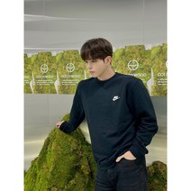 나이키 NSW 프렌치테리 퓨추라 맨투맨