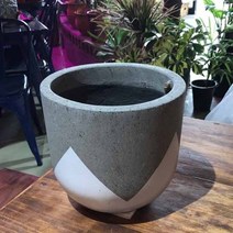 일음쇼핑^^*m화분 테라스톤팟 화이트 트라이앵글 원형 22x20cm 디자인 주물럭 예쁜 심플한 감성 꽃화분 수공 화초 인테리어일medi^*^, ab*^^선택없는