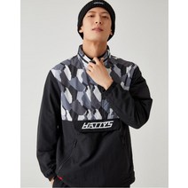 21FW [IN-COURSE]블랙 카모플라쥬 배색 아노락 점퍼 HUJU1D980BK