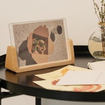 오피스 인테리어 연인 가족사진 우드액자 스탠드 레스토랑 책상꾸미기 아기사진 원룸 특별한날 세우는액자