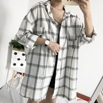 긴 소매 옷깃 체크 무늬 셔츠 여성은 봄 여름 가을에 큰 선 스크린 재킷 재킷을 입습니다.