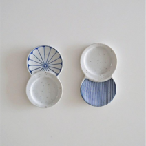 도자기 2절 종지 한식기, 꽃잎