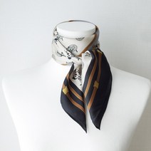 F트리뷰 쁘띠스카프 간절기 가을 사각 여성 여자 말 마차 명품 스카프