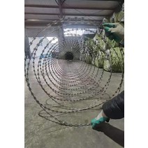 윤형철조망 군부대 울타리 멧돼지 휀스 가시 원형철조망, 이중 나선 원 90CM  10미터, 1개