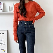 여자 빌리지 데일리 꽈배기 짜임 라운드넥 니트