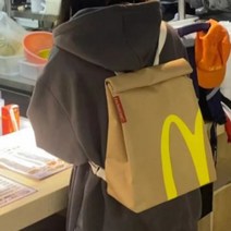 햄버거 가방 쓸모없는 선물 신학기 인싸템