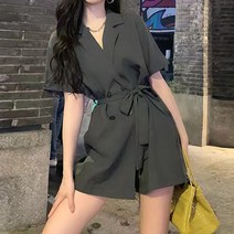 네이크 점프수트