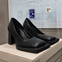 검은 복고풍 두꺼운 굽 Mary Jane 신발 스퀘어 헤드 2022 새로운 얕은 입 하이힐 신발 여성