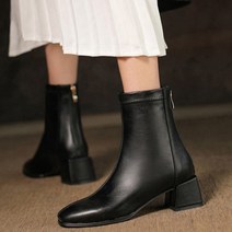 [트리샤]5cm 스퀘어굽 뒤지퍼 앵글부츠 BK15-1