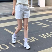 폼(Form) 핀턱 벨트 세트 코튼 반 바지 4부 면 숏 팬츠 봄 여름 데일리 룩 코디