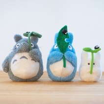 토토로 훈와리 오테다마 봉제인형 M (3design), 치비토토로 화아트