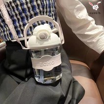 Crazy Rabbit 물통 식품급 소재 물이 새지 않다 1리터텀블러 2리터 물통 배기구멍을 내장하다 물통스트랩 플라스틱컵, 손잡이+멜빵+빨대, 화이트 1100ml