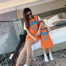 CIUUC 순 빨간색 여름 부모-자식 의상 3 명과 4 명의 가정 모유 수유 반팔 티셔츠 외국 스타일의 어머니와 새로운 여성