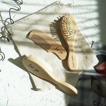 세상에 하나뿐인 아기빗 우리아기 이름이 각인된 우드 헤어브러시, 4. 러블리체