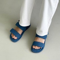 아트박스/옷자락 여자 심플 폭신 볼드 투스트랩 플랫 샌들