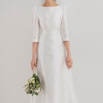 미카도 립라인 A라인 슬림 새틴 웨딩 롱드레스