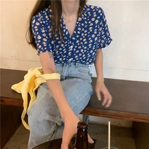 나의해방일지 여성용 염기정 이엘 꽃무늬 프린팅 여름 반팔 블라우스