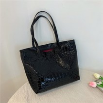 메가 크로커다일 에나멜 여성 가방 2021 가을 심플하고 순수한 숄더 핸드백 빈티지 패션 가방