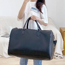 여행 가방 인조가죽 보스턴백 베이직한 디자인 여행용 큰