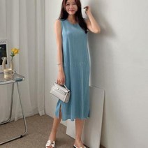 바보사랑 여자 플리츠 옆슬릿 민소매 롱원피스.옷자락(무료배송)