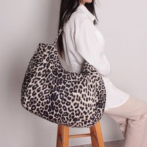 더퍼플 호피무늬 빅숄더백 쇼퍼백 여성가방crossbody bag 숄더백 미니백 크로스백 핸드백 여성가방 여성숄더백 버킷백 여성핸드백 여성크로스백 여성토트백 미니크로스백 여성미니크로스백 에코백 쇼퍼백