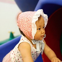 꿈꾸는두부 유아 레이스밴드 보넷 네잎클로버 천국