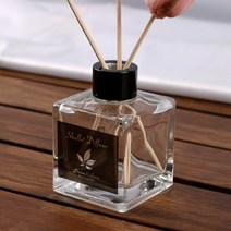샬롯 사각 디퓨저용기 150ml, 실버캡