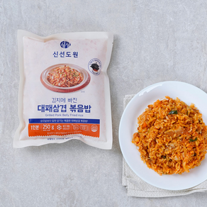 [메가마트]신선도원 김치에빠진 대패삼겹볶음밥 250g, 1개