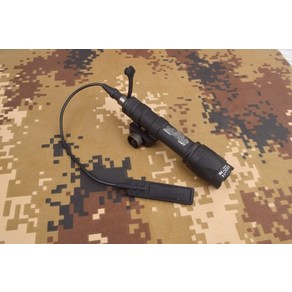 모드라이트 전술라이트 tactical aisoft Suefi m600 m600c weapon scout light led 366 루멘 소총 손전등 사냥 소총 scout, 검은색, 1개