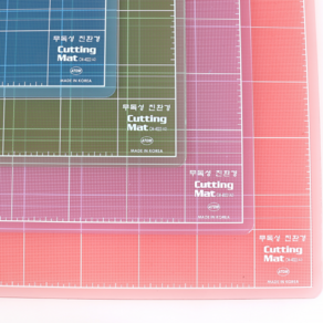 아톰]친환경 칼라반투명커팅매트 무독성(책상용)