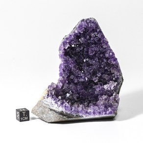 천연원석 2월탄생석 자수정 Amethyst Geode 312g +보증서