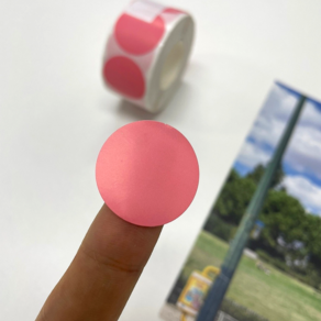 스모모스튜디오 [핑크] 원형 스티커 25mm 500개입, 1롤