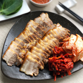 한방 잡내없는 오겹살 통수육 보쌈 간편하게 데워먹는 돼지고기, 450g, 1개