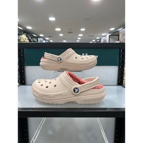 [크록스] CROCS 매장판 클래식 라인드 클로그 203591-6UR 콰츠