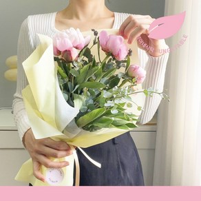 [정아네식탁] 작약 생화 꽃다발 택배 작약꽃, 5.작약 4송이+초록소재 / 포장추가, 1개