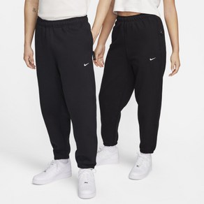 [매장인기상품] NIKE 솔로 스우시 플리스 팬츠 M - 블랙:화이트 / DX1365-010 108527