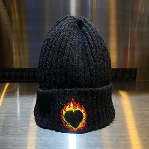 트레펠로 Blaze heat beanie 블레이즈 하트 비니 모자