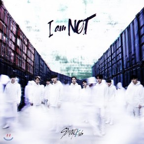 [CD] 스트레이 키즈 (Stay Kids) - I am NOT [데뷔앨범] : *[종료] 포스터 및 예약특전 종료