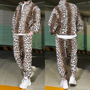 [SET]가능 유니크 덤블 양털 아노락 LEOPARD 호피 빅사이즈 오버핏 뽀글이 후리스 반집업 밴딩 조거 팬츠 트레이닝 세트 셋업_(1Color)(남녀공용)