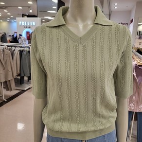 BCBG 비씨비지 봄24 케이블 칼라 V넥 니트 B4A2K4152