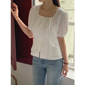[리리앤코] 다니러블 스퀘어넥 셔링 반팔 블라우스