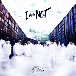 스트레이키즈(StayKids)-미니1집[I am NOT], Random