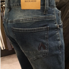 버커루 [특가전] [BUCKAROO JEANS] [28~36사이즈까지] [PREMIUM] 특가전 다크블랙워싱 테일러드 스티치 남성 D/KR톤 슬림일자 고퀄 청바지