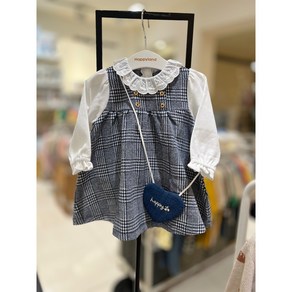 [압소바][해피랜드] 봄 40% /봄 가을 입기 입기 좋은 두께감의 정장 스타일의 원피스 /게스트룩 촬영룩으로 추천 /귀여운 가방까지 세트로*리즐체크OP*