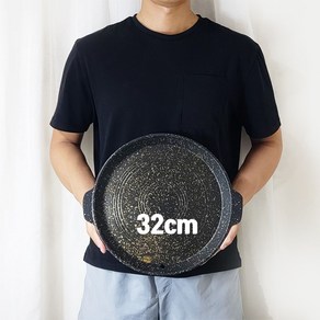 청주금속 솥뚜껑민자원형불판32cm 가벼운무쇠주물코팅불판고기판 손잡없는솥뚜껑불판고기판 로얄베이직원형 업소가정캠핑용고기불판 그리들겸용, 1개