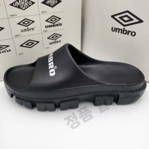 [국내매장판] 엄브로 UMBRO 공용 슬리퍼 TOPI SD (토피 슬라이드) 블랙